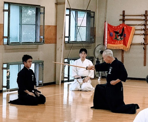 教うるは学ぶの半ばなり